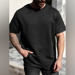 Saints Studio Black Textured‎ Short Sleeve Tee Shirt Men’s Size M NWT